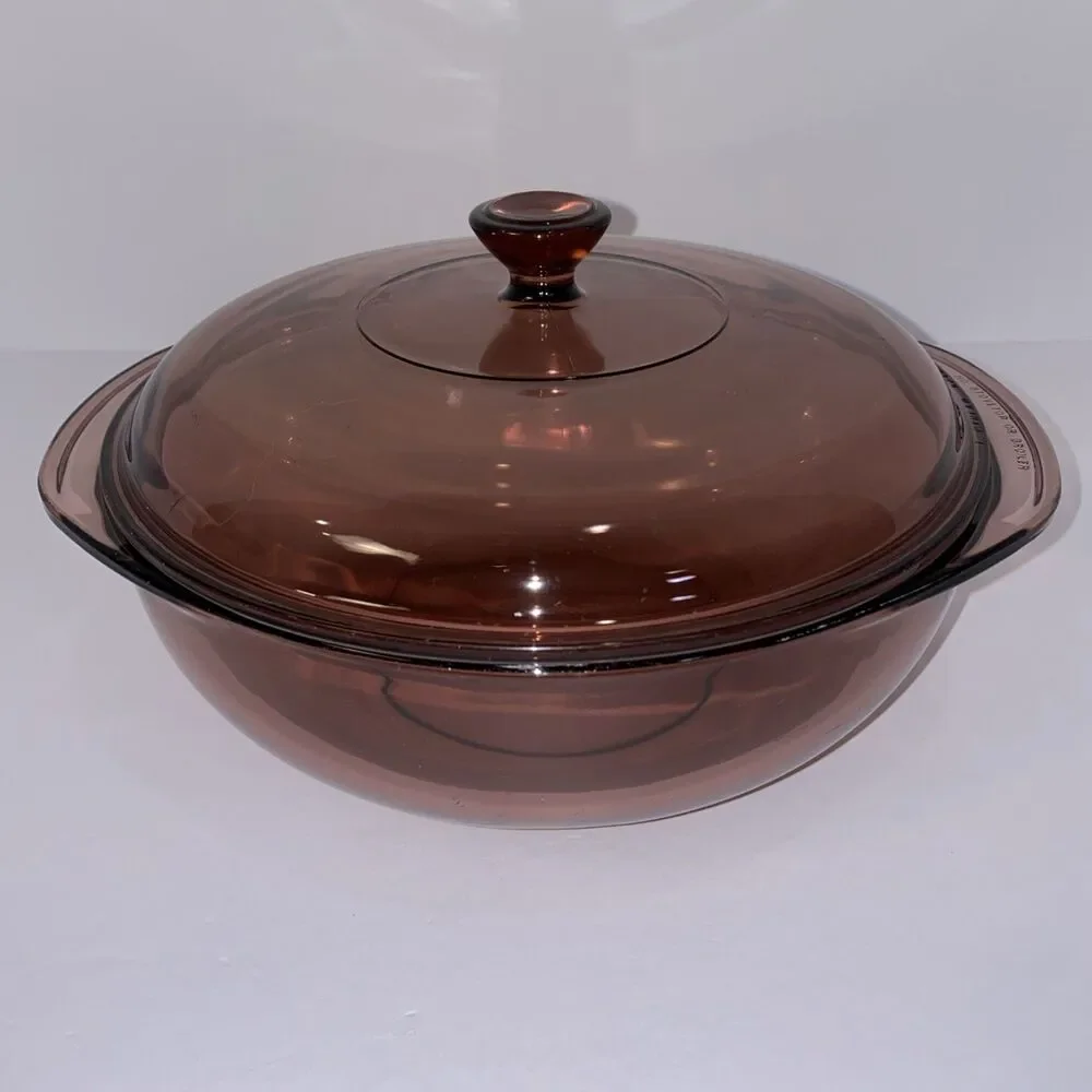 Vintage Pyrex Cranberry Glass 2 Qt Covered Casserole Dish w Lid USA